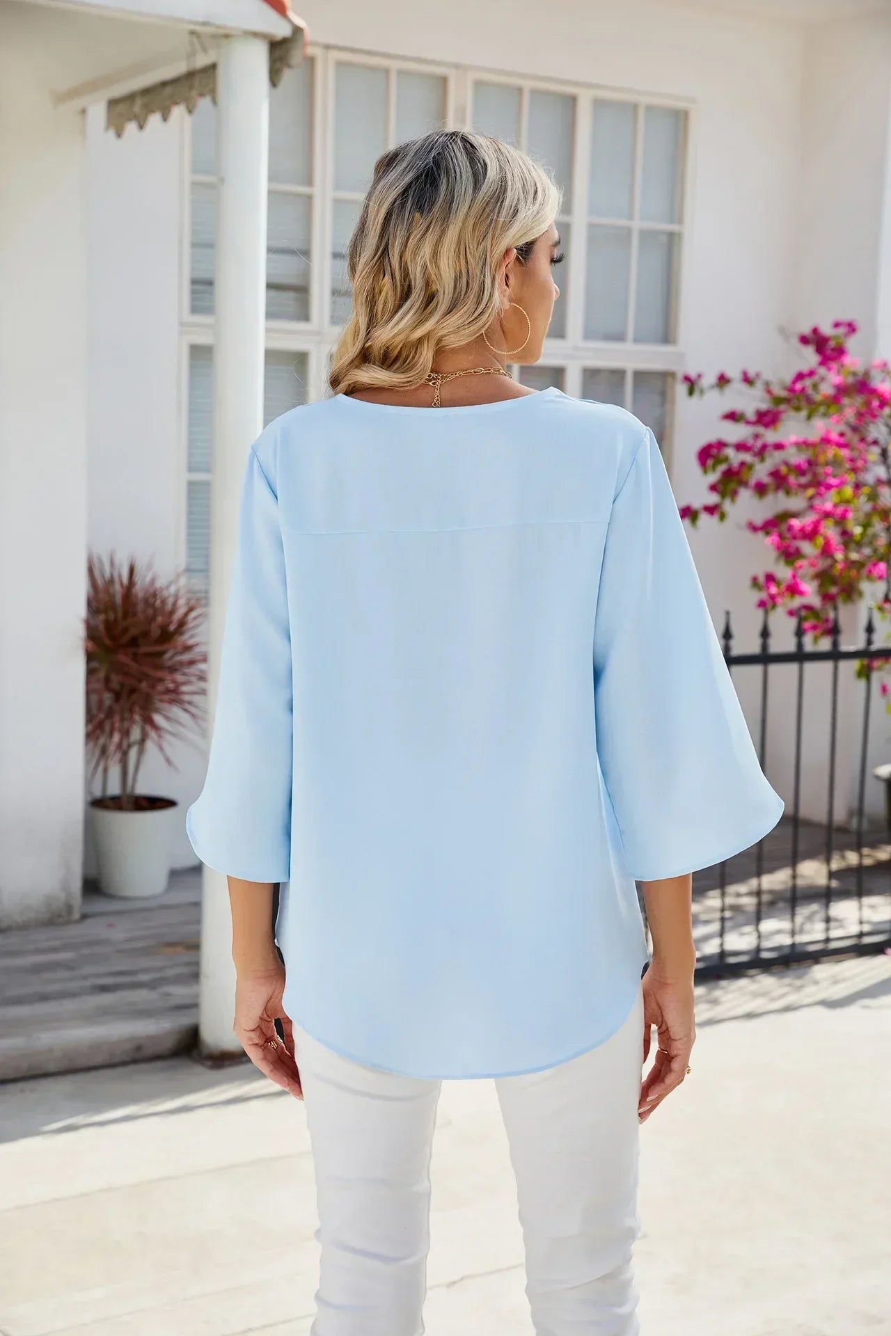 Gabby | V-neck blouse