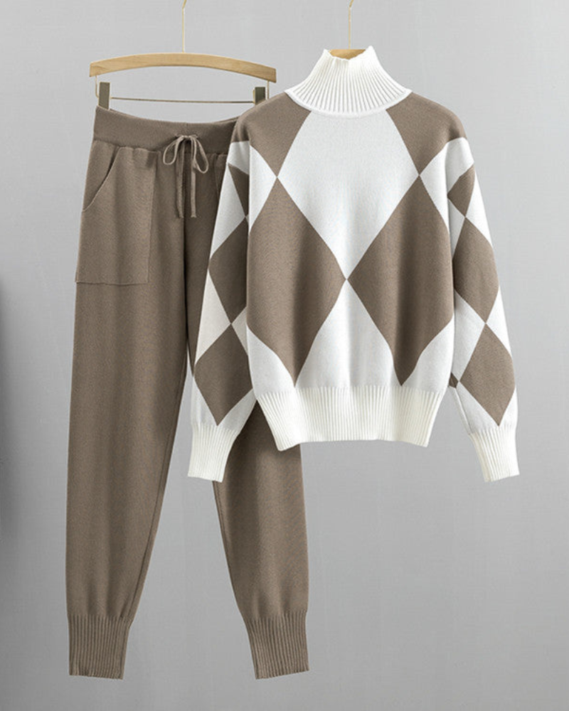 MANDI - ELEGANT SET WITH SOFT SWEATER + LONG PANTS