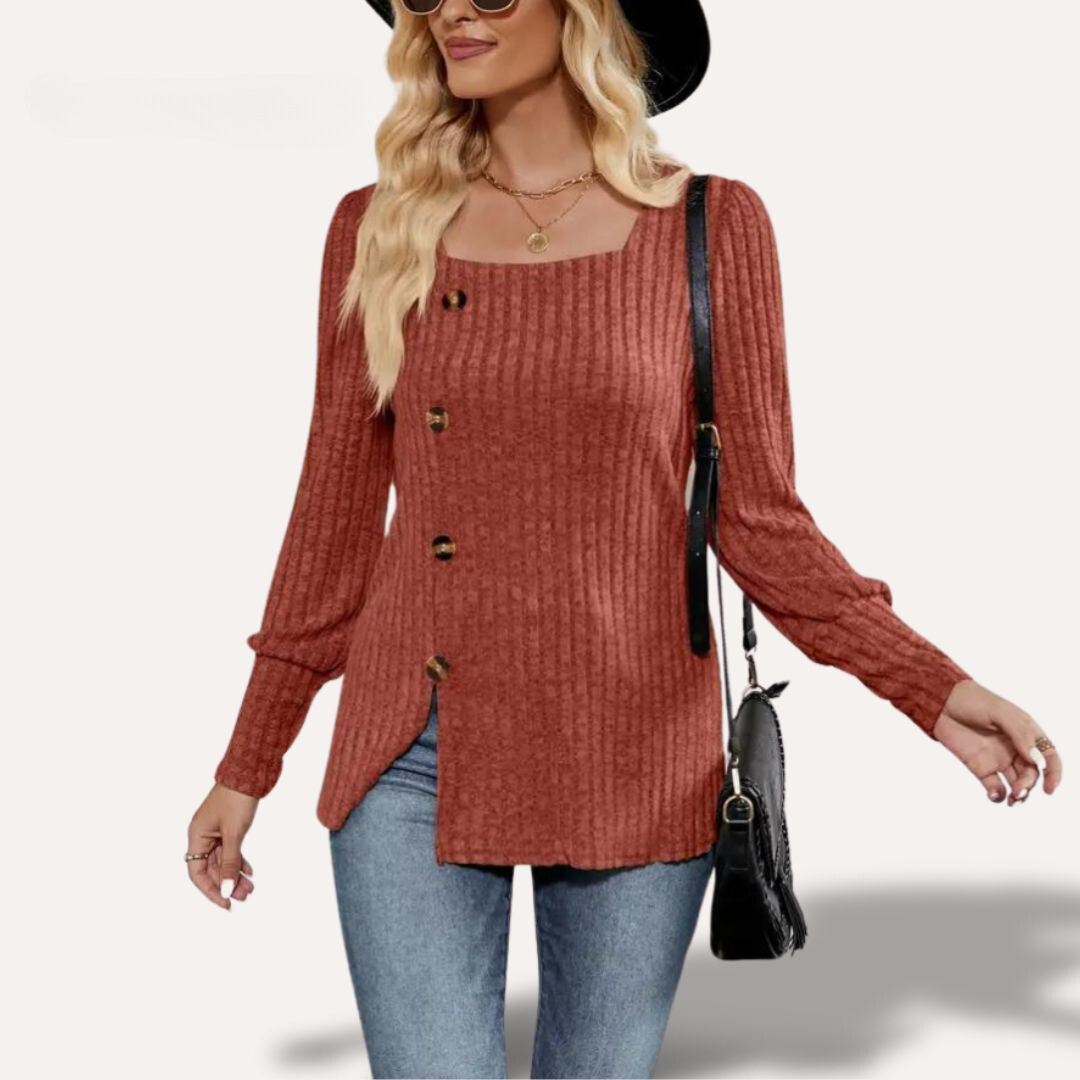 Sara - Squared Collar Sweater