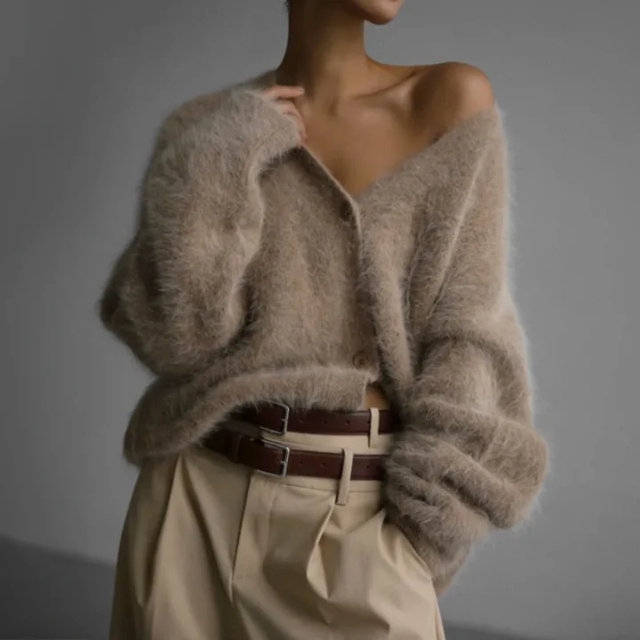 Hailey | The Cashmere Cardigan