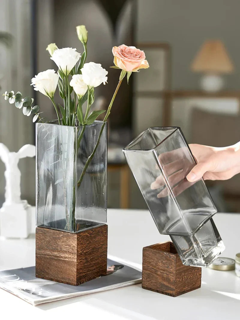 FALKO CRYSTAL VASE