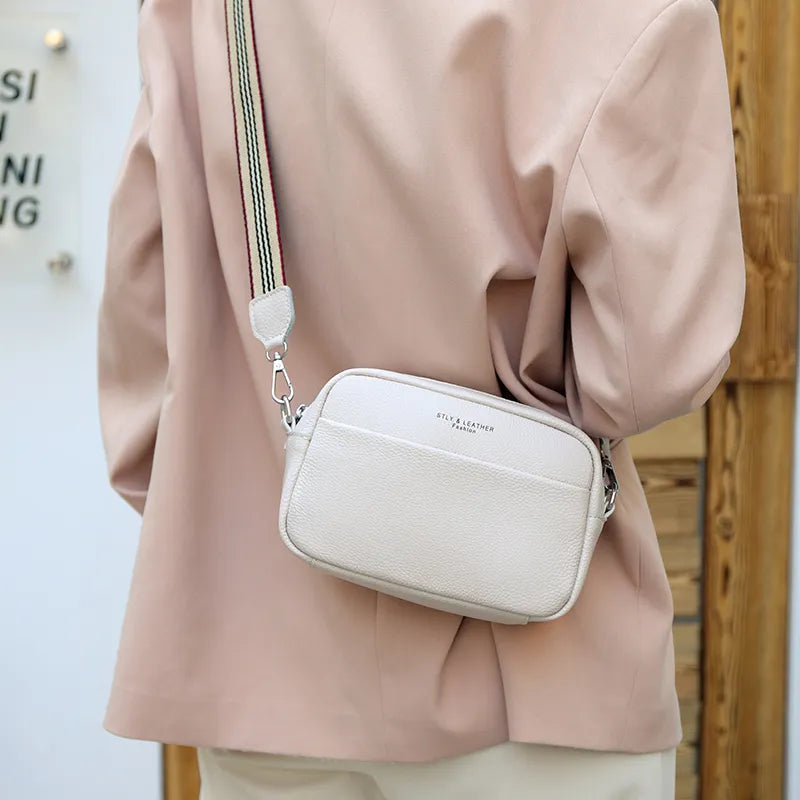 Nickita Shoulder Bag