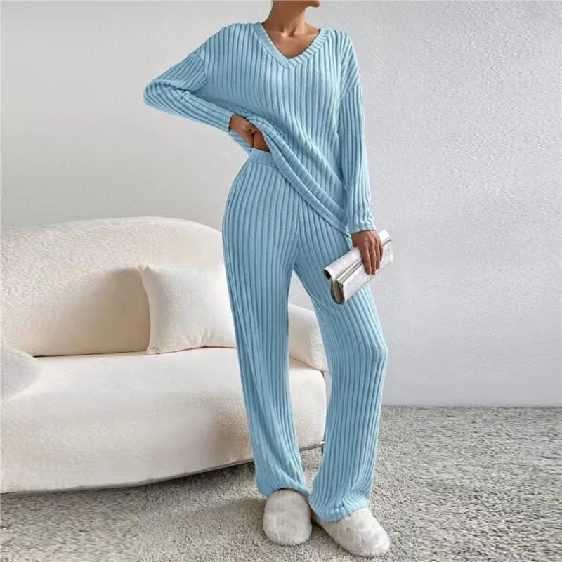 Carrie - Ribbed V-Neck Comfort Set