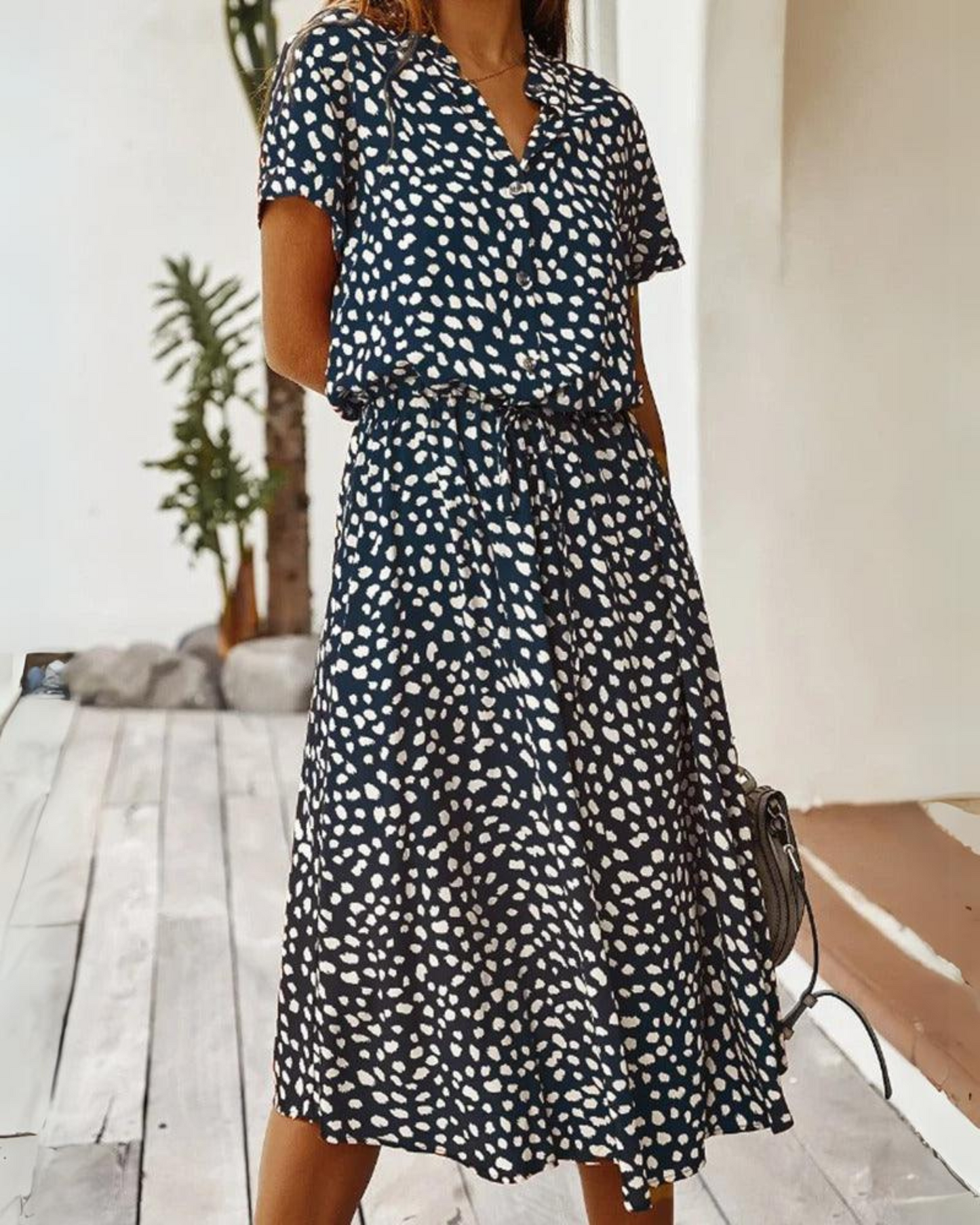 MAYA - SHORT SLEEVE VINTAGE MIDI DRESS