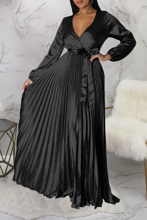 Elegant V-Neck Pleated Maxi Dress