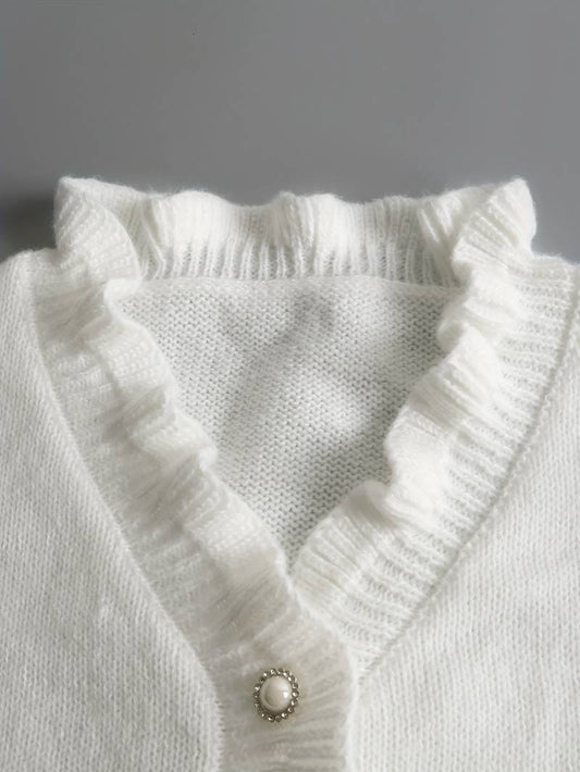 Dahlia | Sweater with button closure