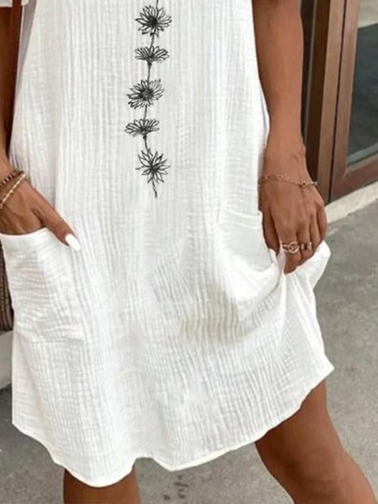 Embroidered Square V-neck Pocket Dress