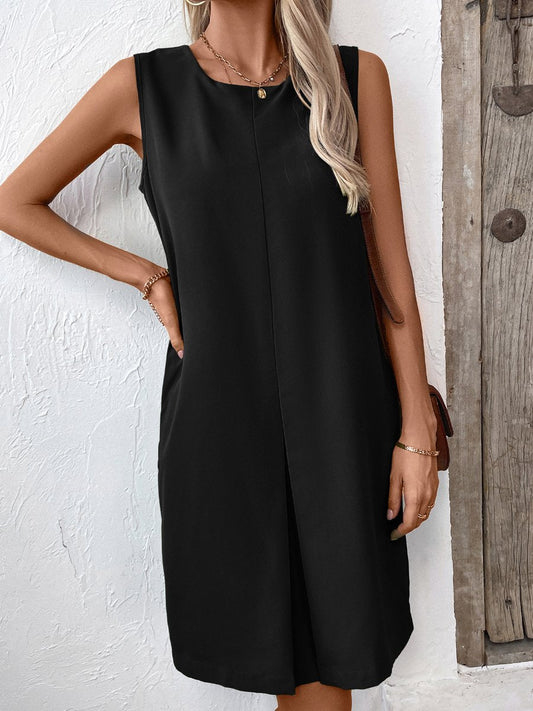 Basic Solid Color Sleeveless Pockets Shift Dress