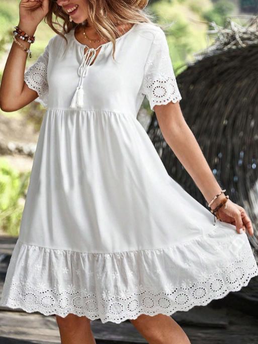 Elegant Lace Trim Patchwork Midi Dress