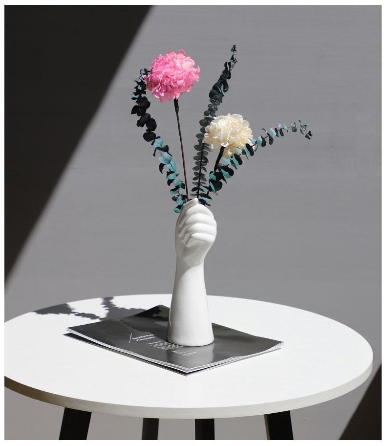 Artium Hand Vase