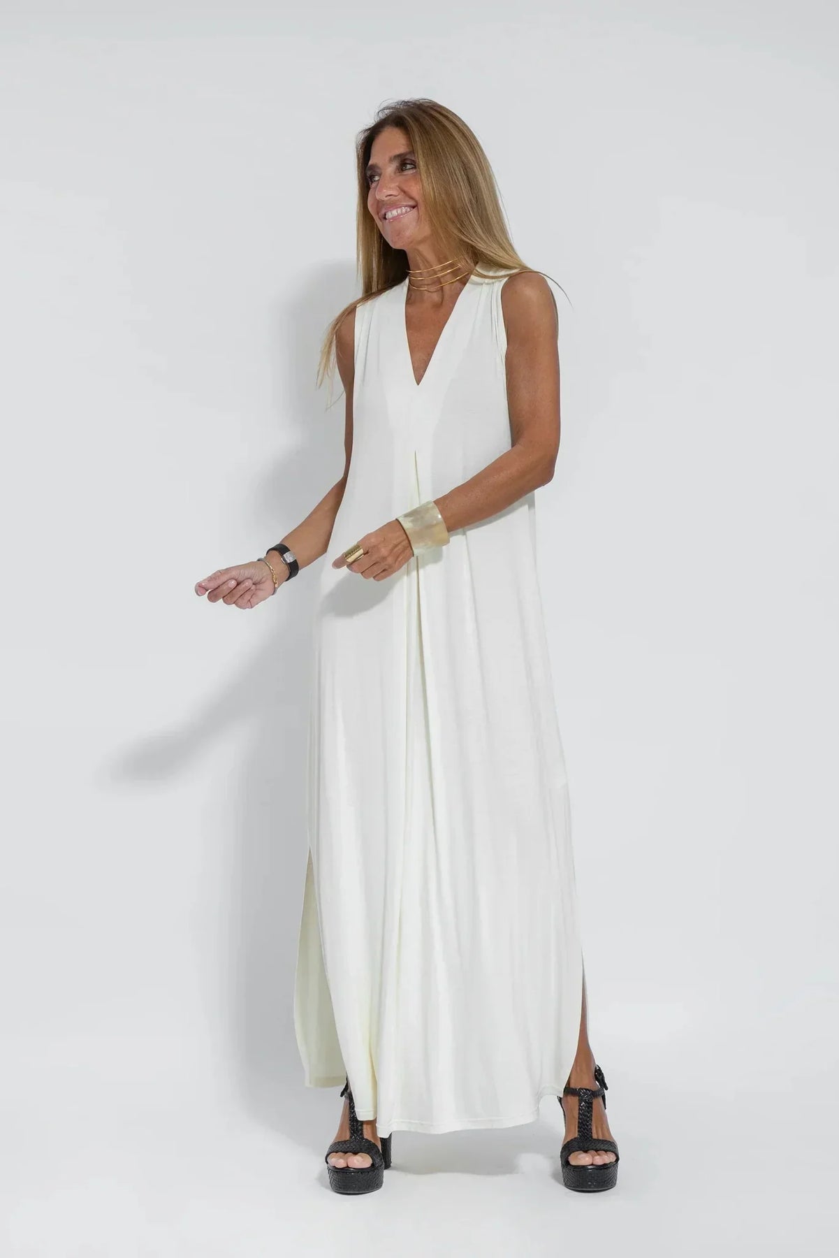 LILA GRACE | SLEEVELESS MAXI DRESS